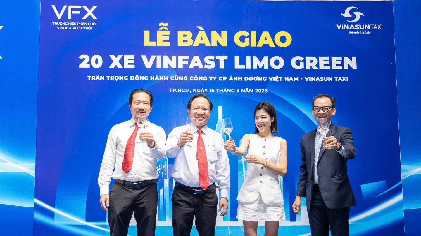 Cuộc đua taxi điện: Mai Linh, Vinasun và cuộc tái lập thế trận