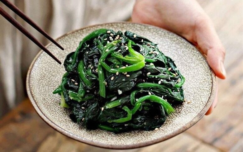 Rau xanh Việt Nam được coi là 'rau thần': Nên mua loại nào và ăn ra sao?