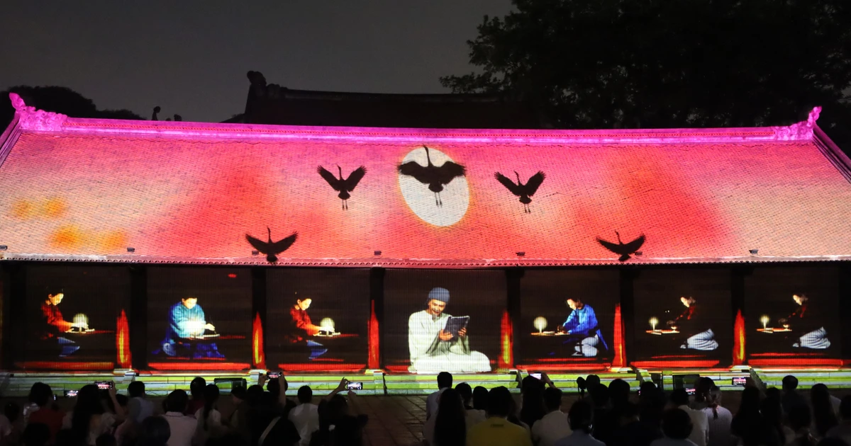 Phim 3D Mapping “Vun đắp hiền tài”: lịch sử trở thành trải nghiệm sống