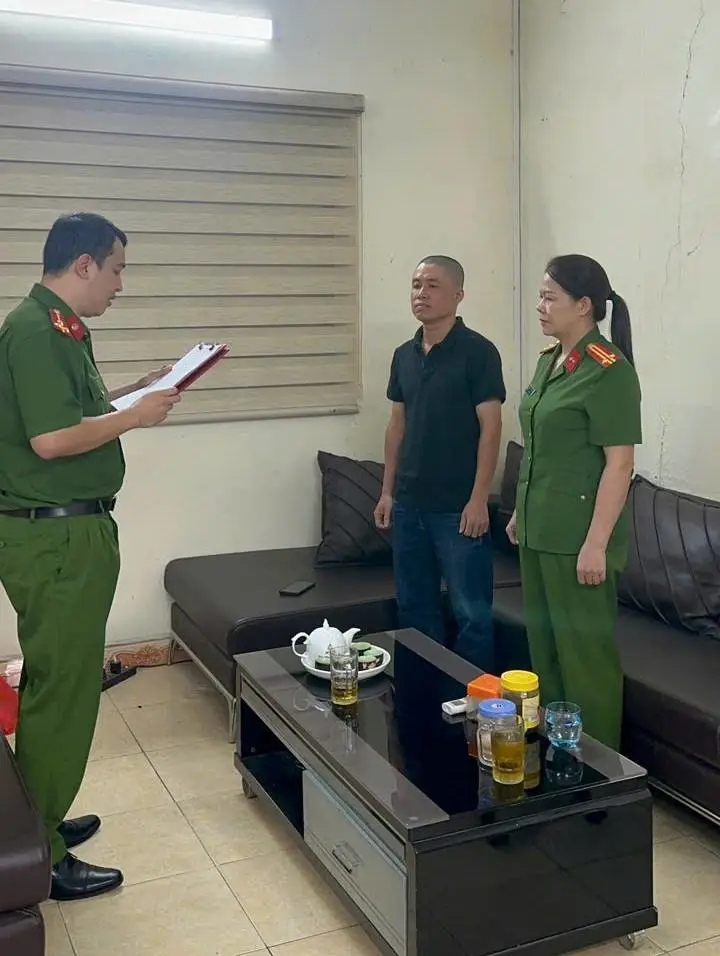 Dầu nhờn giả tràn lan: Cách chủ xe tự bảo vệ động cơ