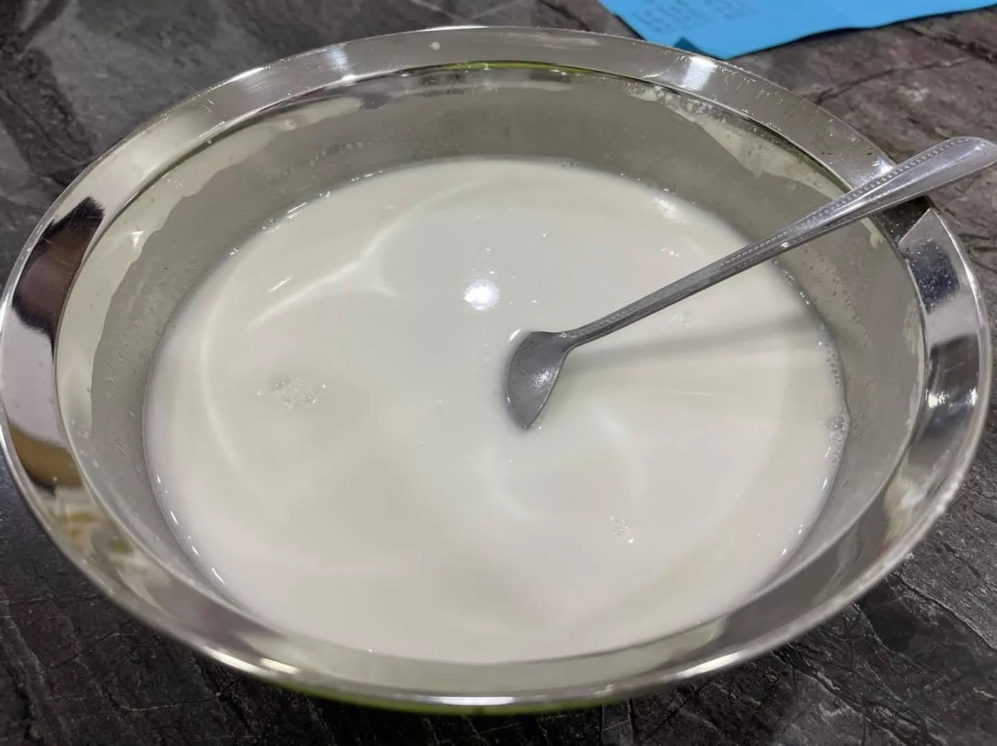 Kuih Tradisional Kukus: Chee Cheong Fan & Kaswi Pandan Tekstur Bergedik