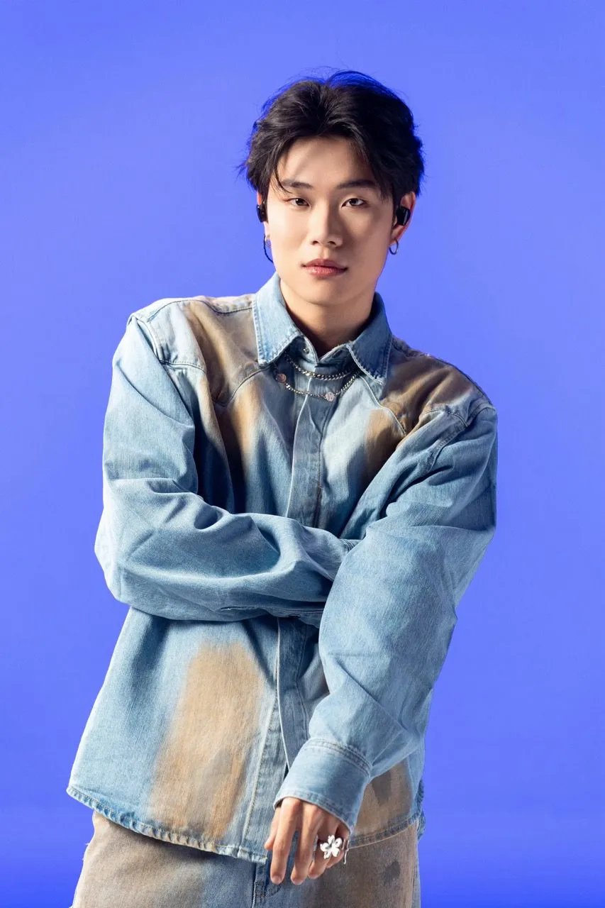 Lợi thế nào giúp ca sĩ trẻ vượt mặt đàn anh tại Tinh Hà Say Hi?