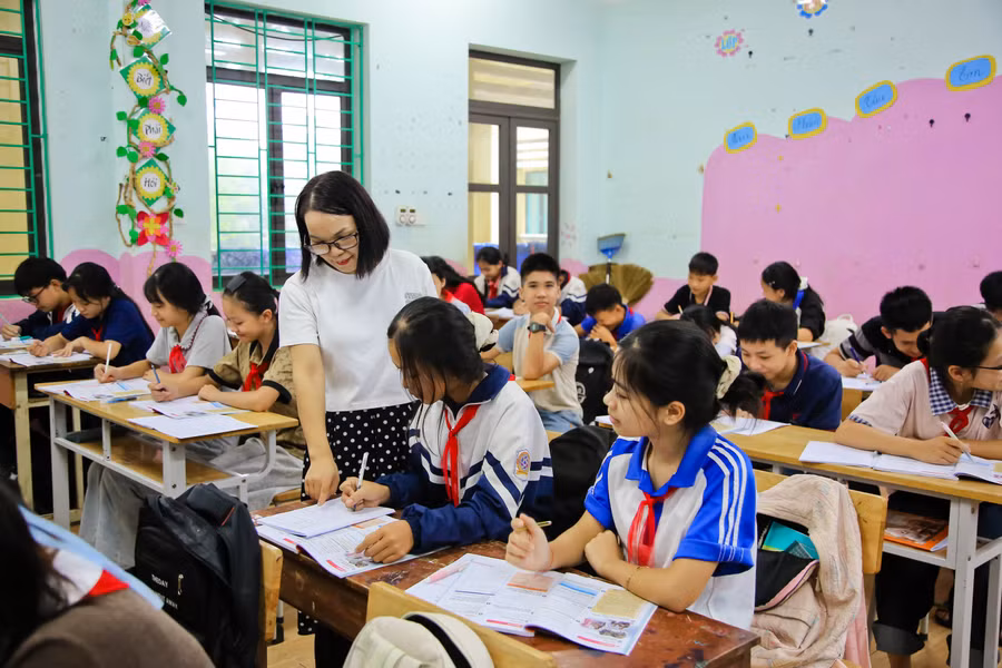 Những thách thức và lối mở cho dạy tiếng Anh miền núi