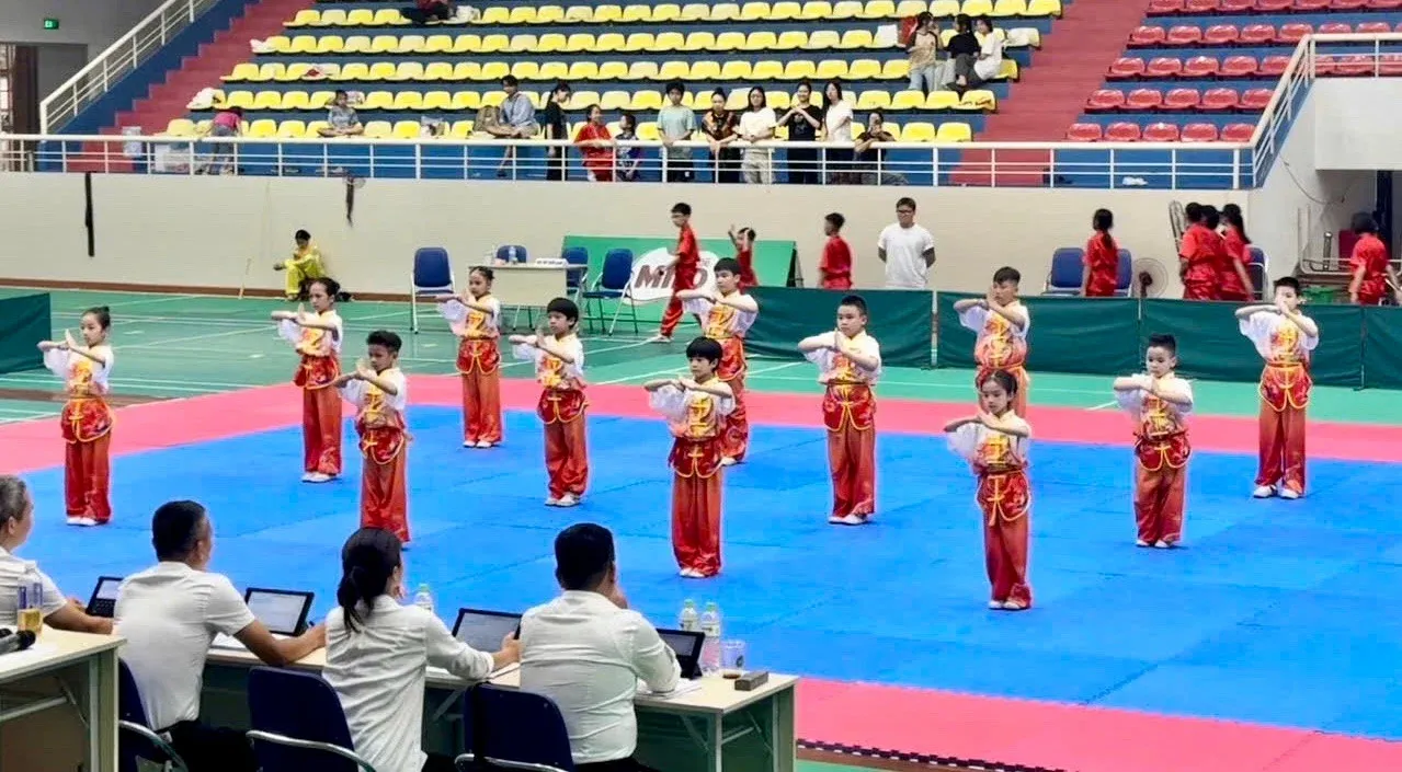 Phong trào chạy bộ từ cơ sở: Khi phường, xã trở thành đường piste của cộng đồng