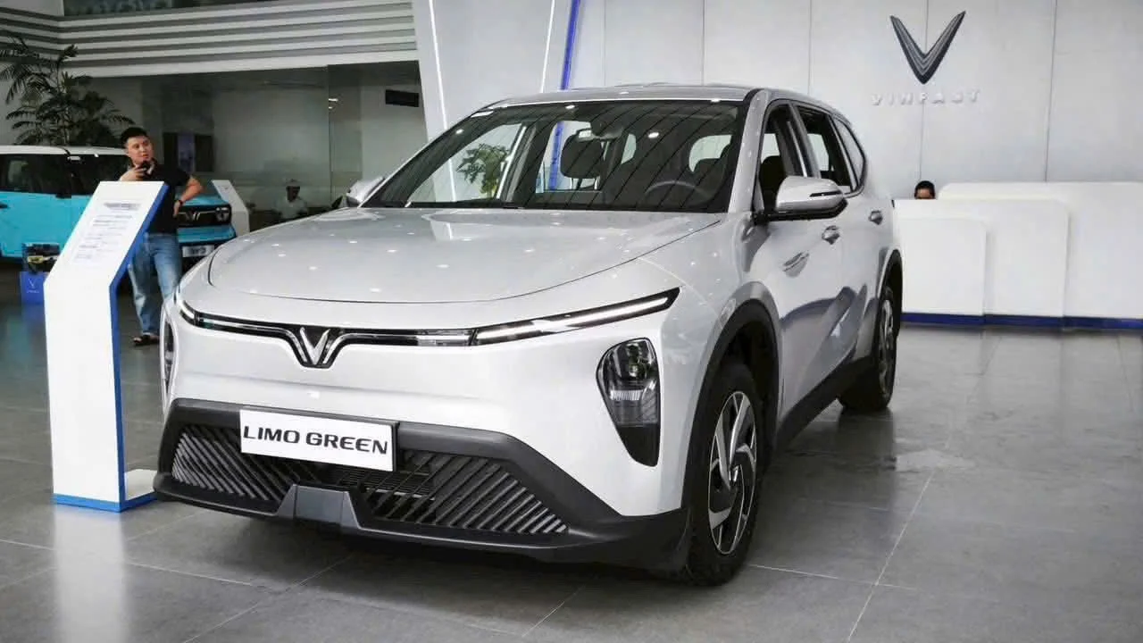VinFast Limo Green vs Mitsubishi Xpander: Sau 1 năm, xe nào bền và “kinh tế” hơn?