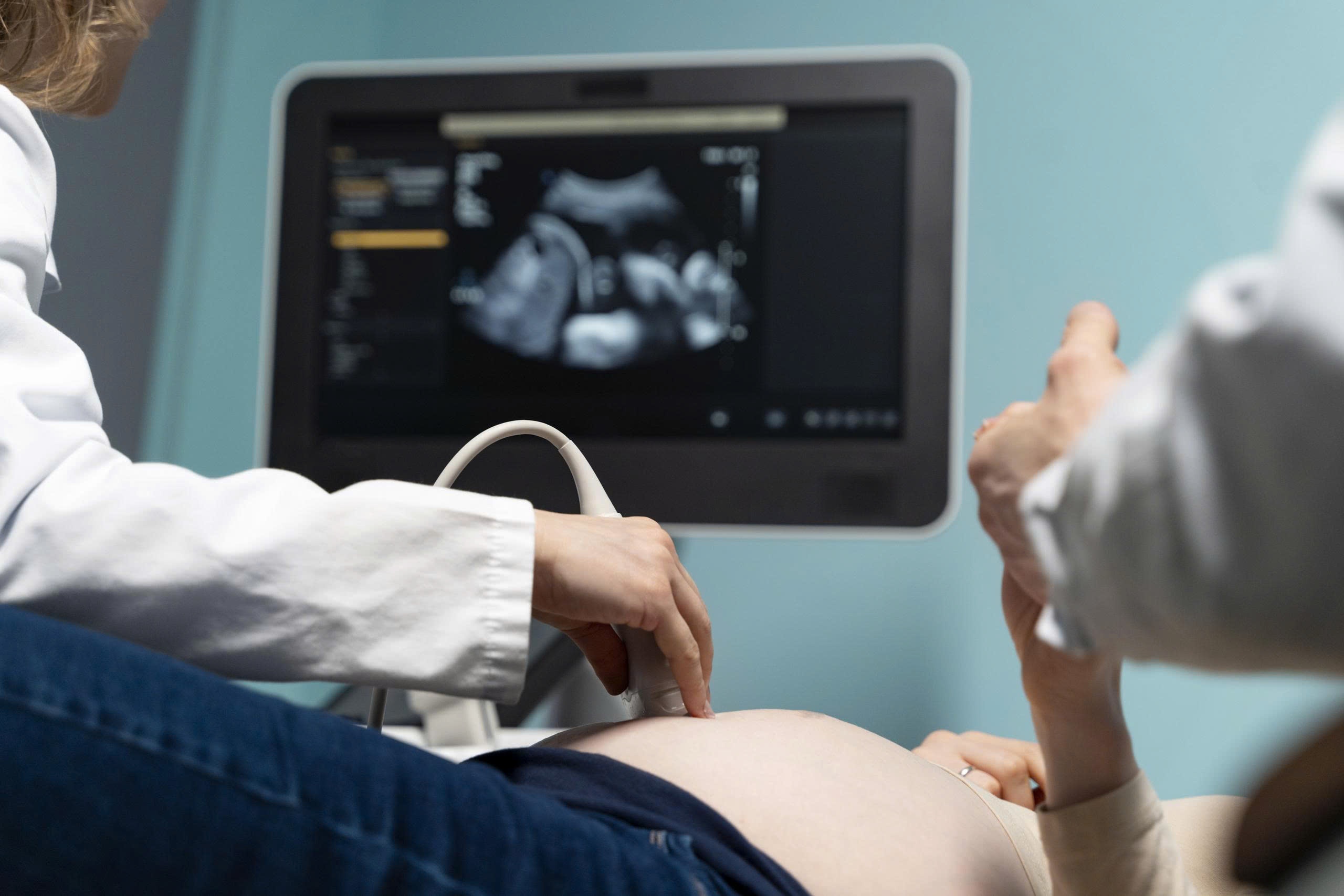 Những xét nghiệm thai kỳ không được bỏ qua theo từng giai đoạn