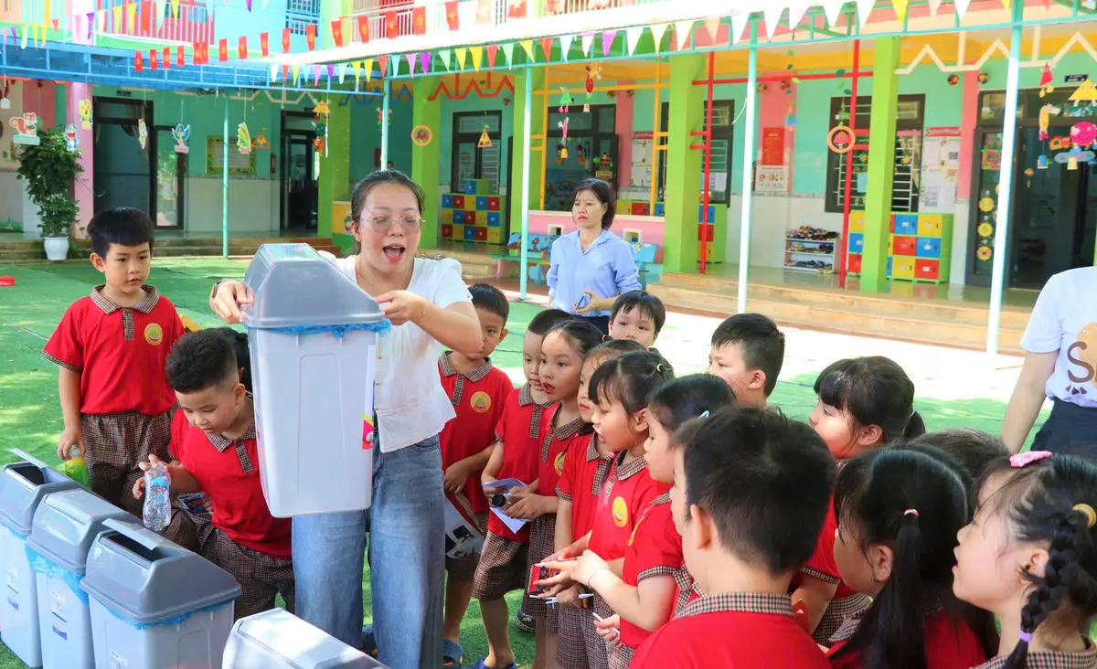 Trường học không rác thải nhựa: gieo mầm sống xanh từ tuổi mầm non