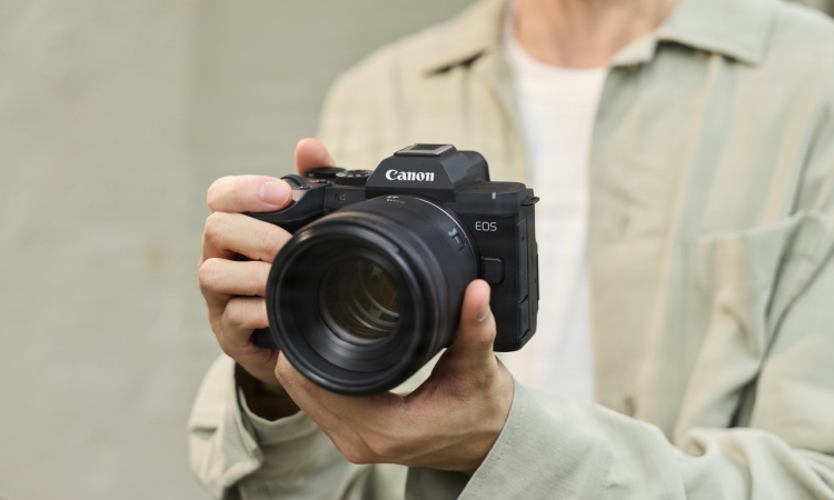 Canon EOS R8 Mark II: Mirrorless Full-Frame Kompak Untuk Foto dan Video