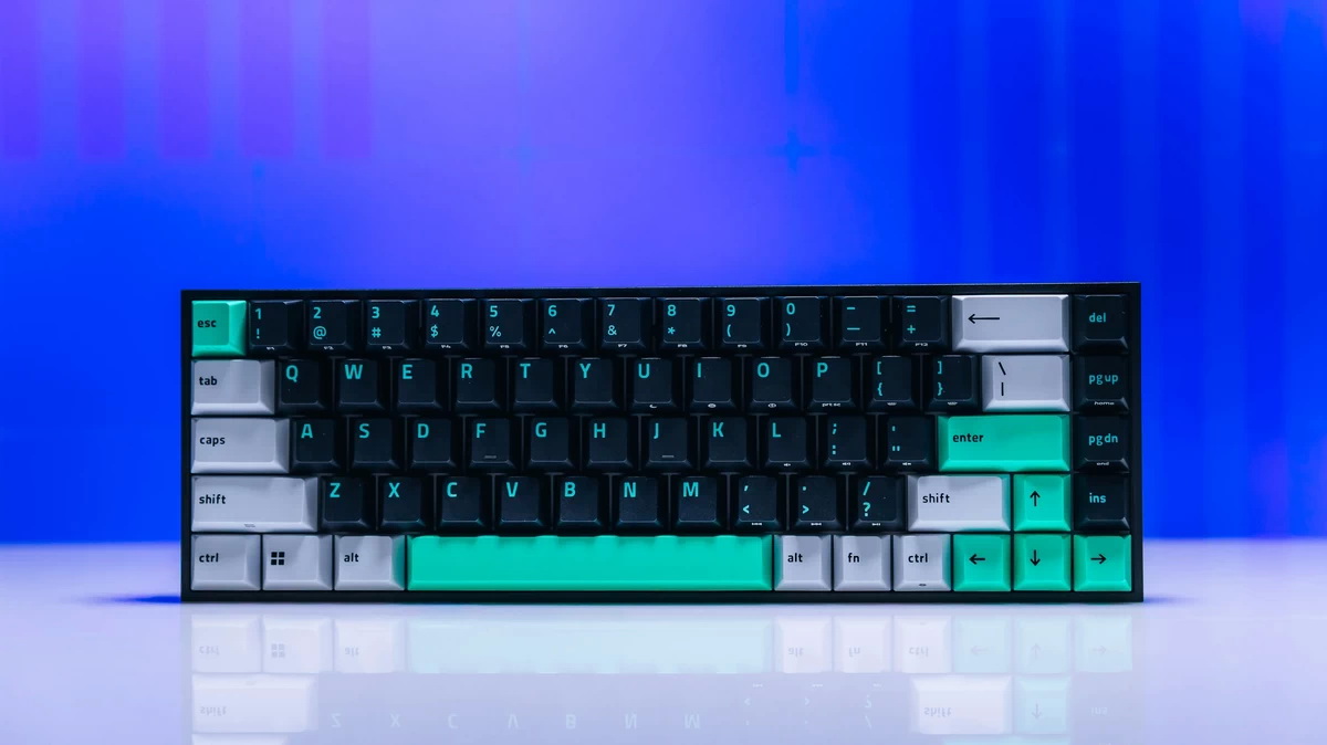Lenovo Legion K510 Mini Pro vs Razer Reclusa X Mini 65%: Đâu là bàn phím gaming giá rẻ đáng chọn?