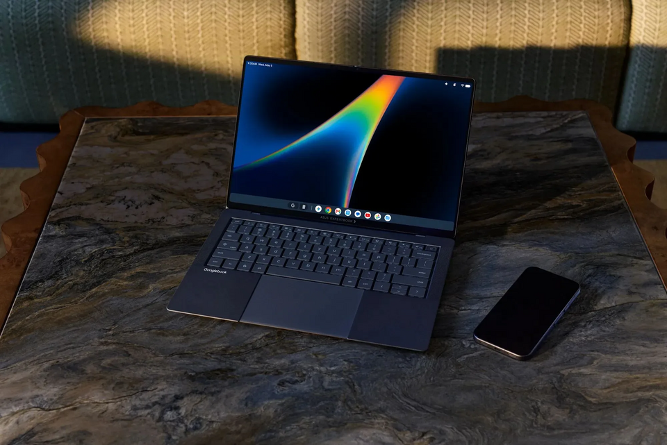 Hướng dẫn chọn mua Googlebook: So sánh 5 mẫu laptop AI