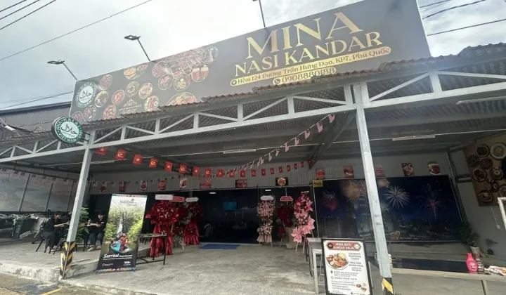 Nasi Kandar Halal: Dari Pulau ke Pulau, Cerita Berani Seorang Usahawan