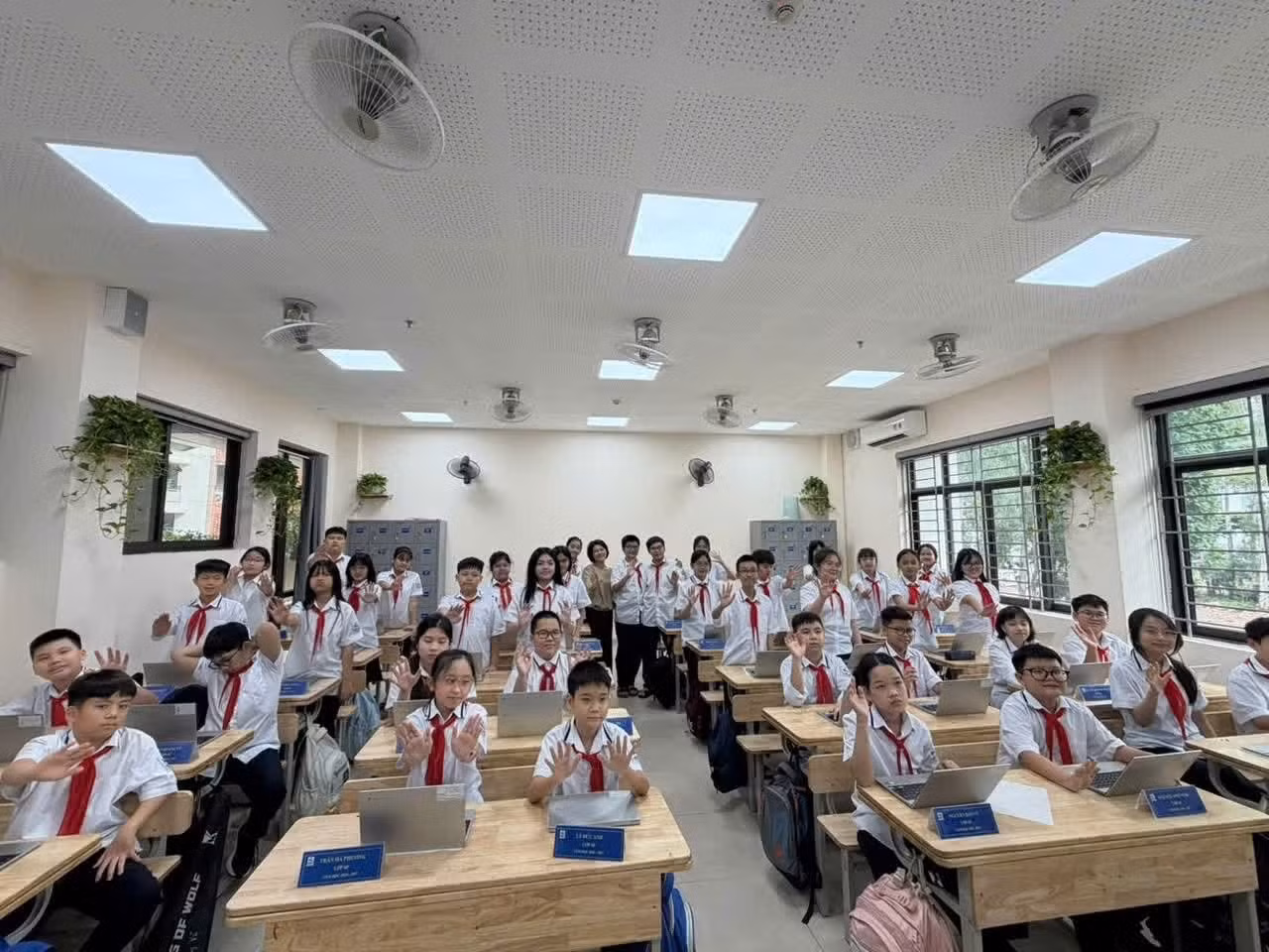 Hà Nội cụ thể hóa Nghị quyết 57 bằng ứng dụng AI sát đời sống