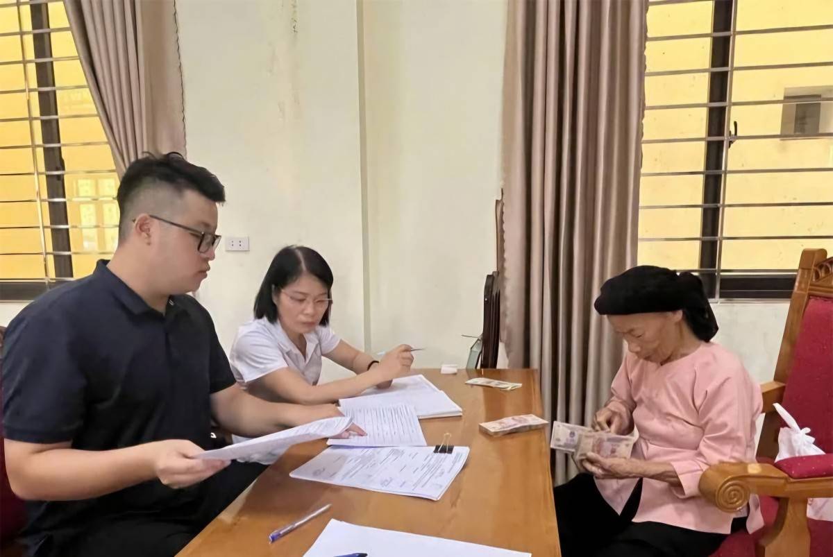 Giải phóng mặt bằng tăng tốc ở Ninh Bình và Phú Thọ