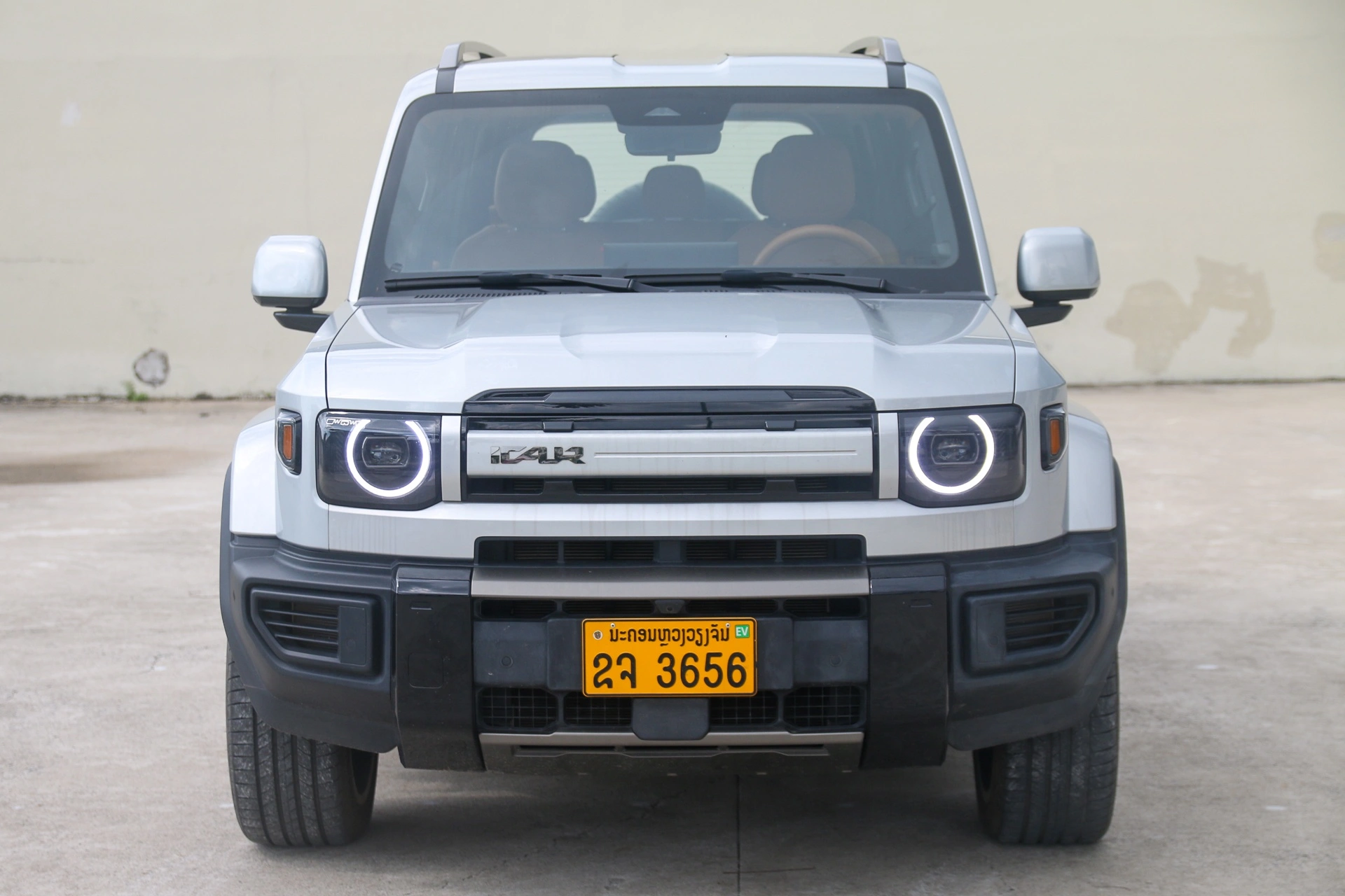 iCaur V27 REEV: SUV địa hình xăng điện mở rộng phạm vi 1.230km