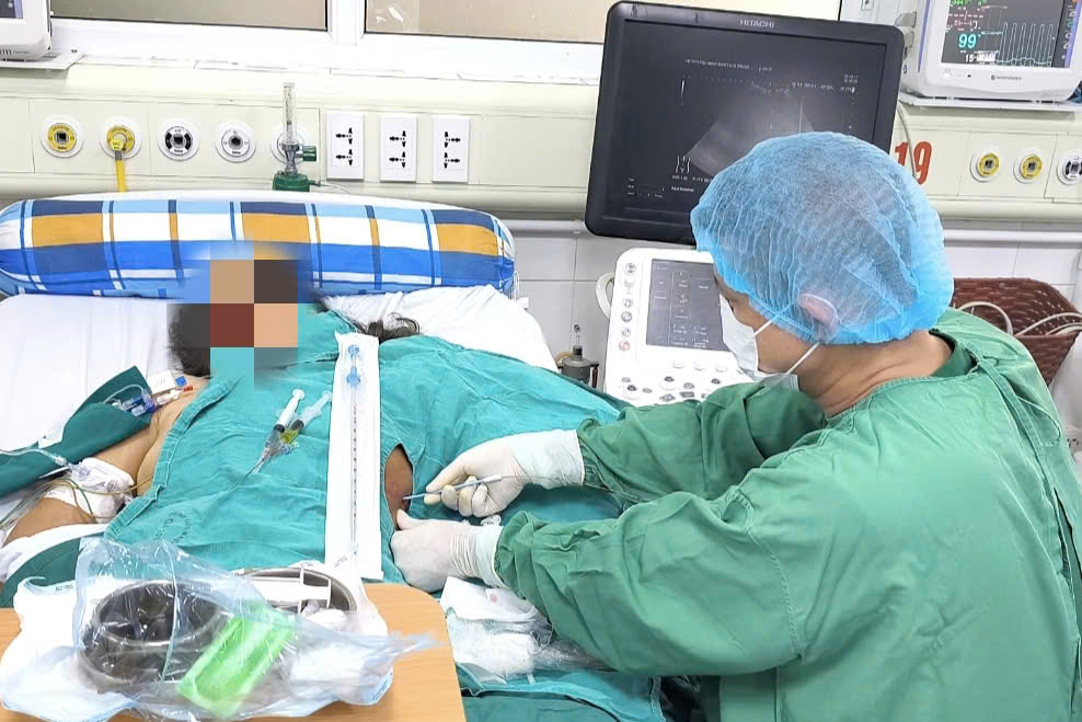 Thế hệ trẻ ngồi cả ngày không tập luyện: Cột sống đang già trước tuổi