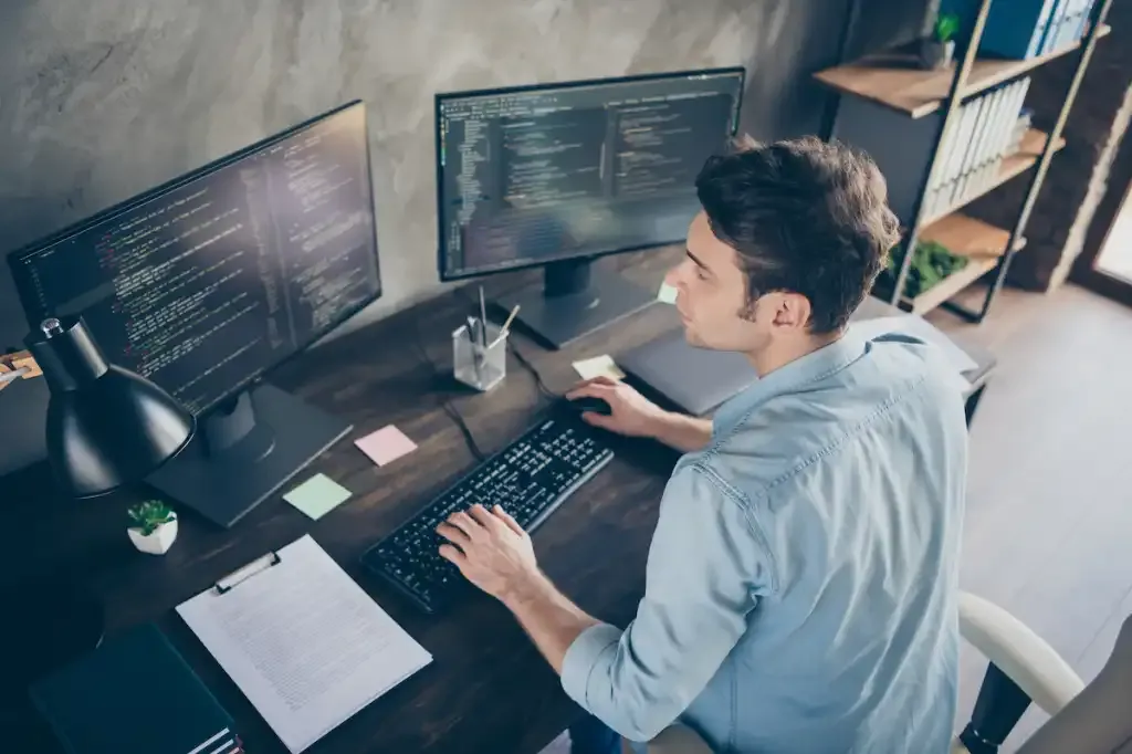 5 sai lầm phổ biến khi viết prompt khiến AI hiểu lệch ý bạn