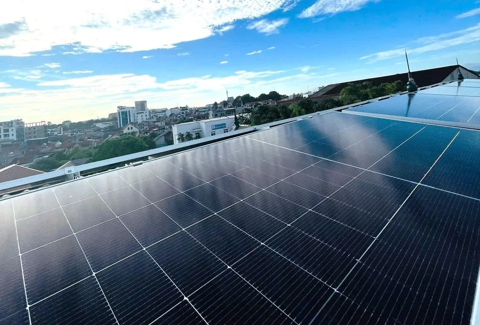 Việt Nam tăng tốc điện mặt trời mái nhà để tránh khủng hoảng thiếu điện
