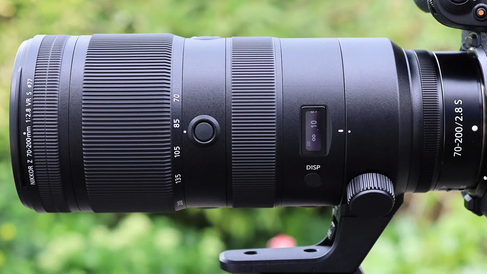 Ống kính Nikon Z 70-200mm f/2.8 VR S giảm giá lớn: có đáng mua?