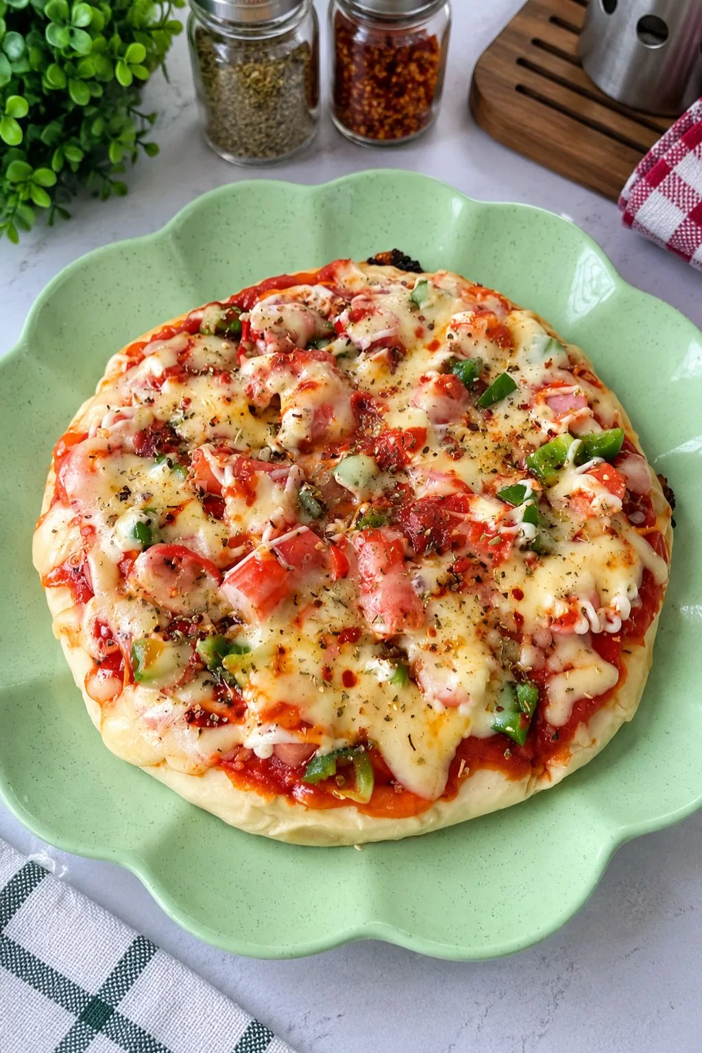 Pizza Roti Arab Ekspres Tanpa Oven: 10 Minit Siap
