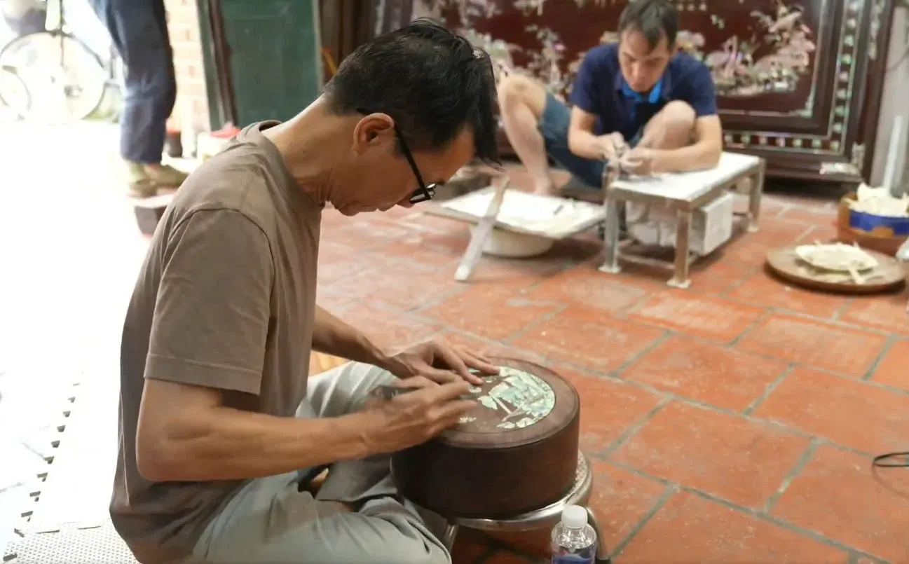 Từ workshop trải nghiệm đến du lịch văn hóa: Làng nghề gỗ mở cửa cho du khách