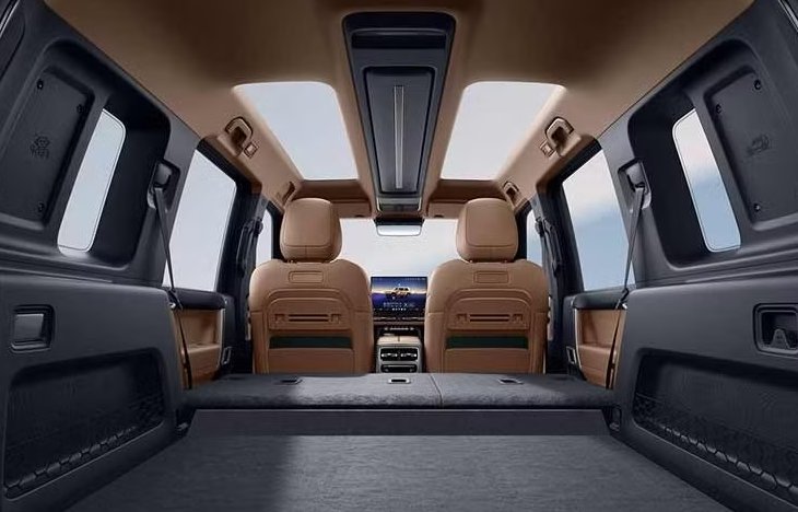 iCaur V27 REEV tầm xa 1.230km: cơ hội hay thách thức trước VinFast VF Wild?