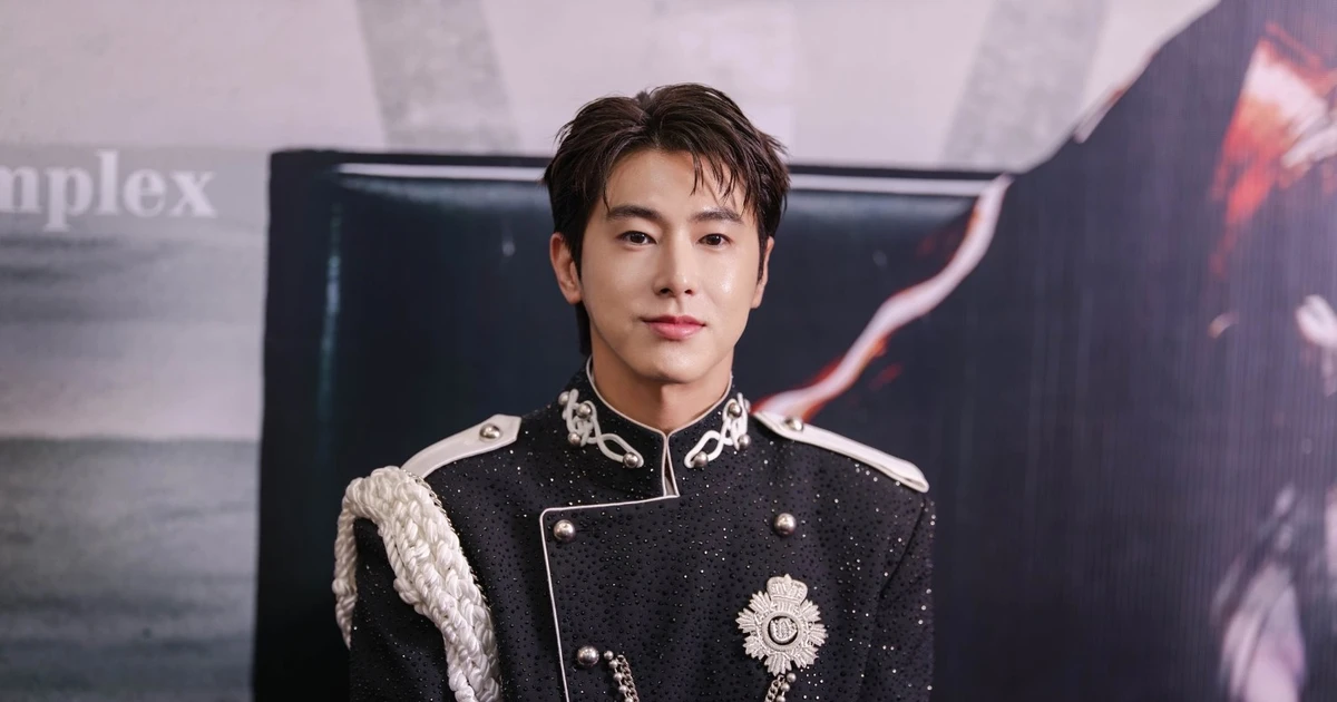 U-KNOW Yunho và cách nối 20 năm K-pop với khán giả Việt