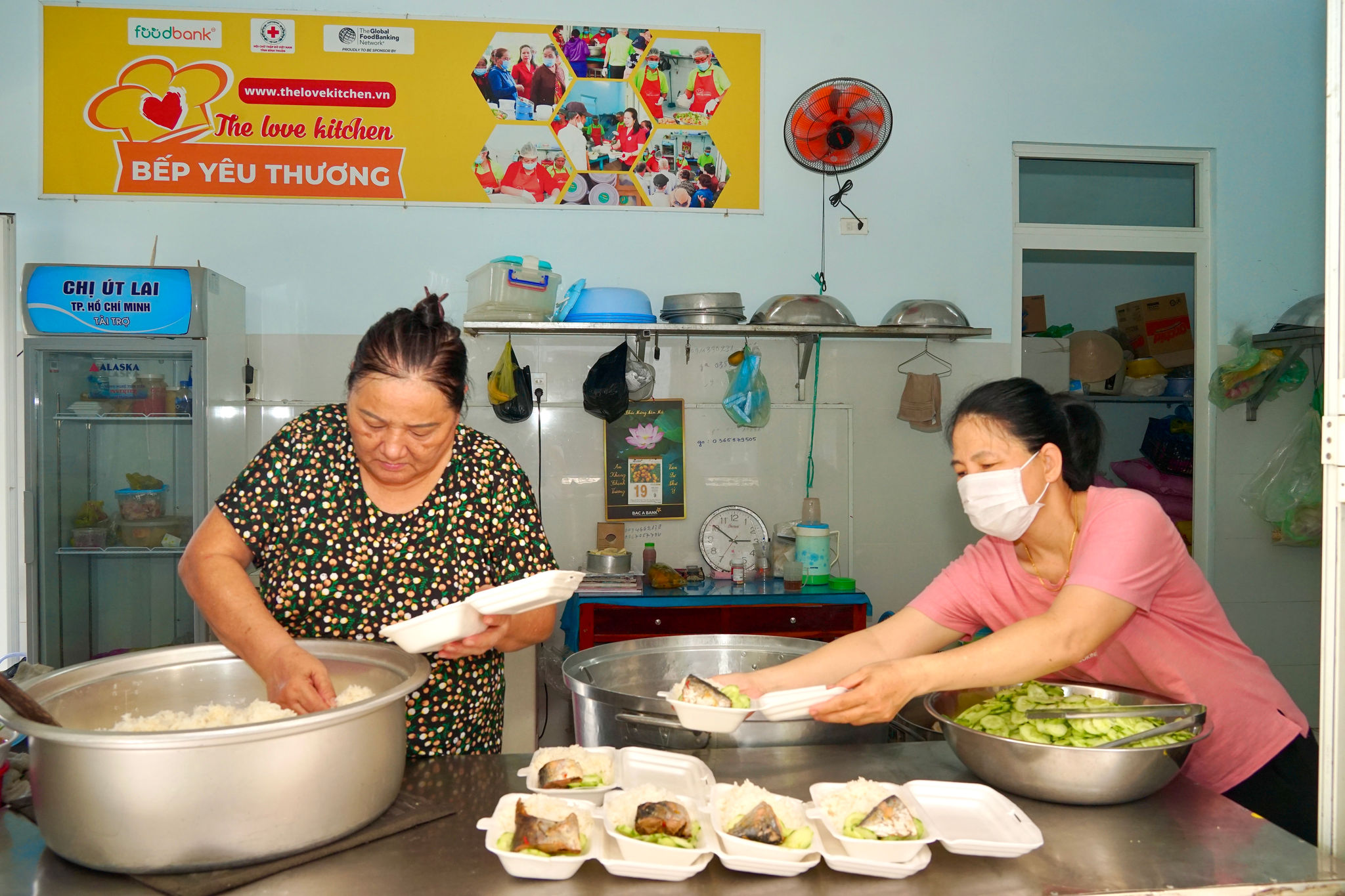 Từ bếp nhỏ đến sự nghiệp: Nấu ăn thuê kiếm sống bằng tình yêu ẩm thực