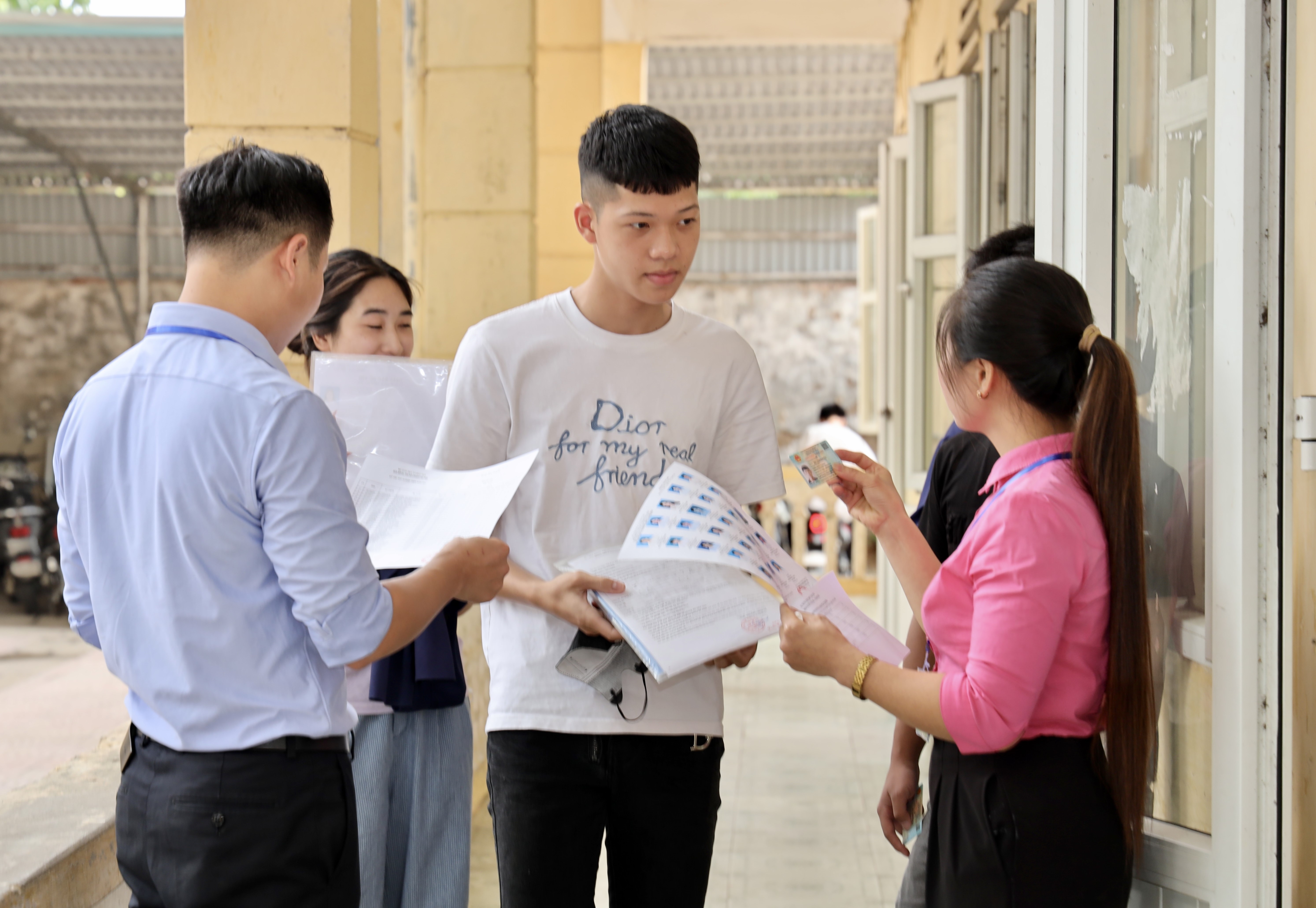 IELTS điểm cộng bị xóa: Quy đổi điểm mới và chiến lược cho sĩ tử