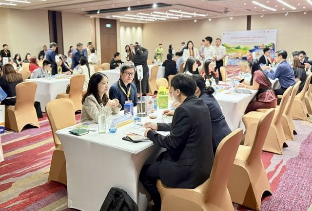 Thương mại Việt Nam - Thái Lan áp sát 25 tỷ USD: Cơ hội không dành cho những ai chậm chân