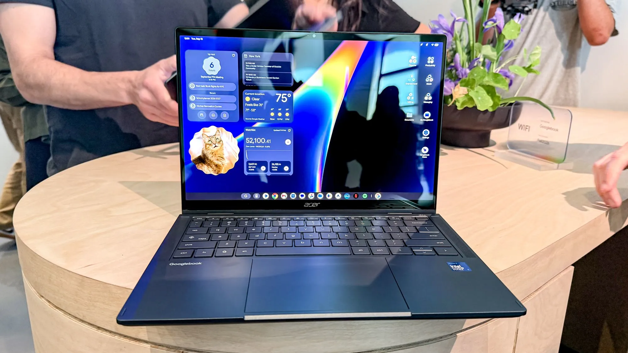 Googlebook: laptop Android mới có đủ sức thay thế MacBook và Windows?