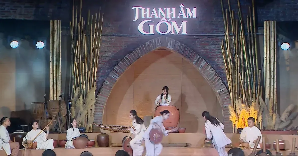 Làng nghề gốm trở thành lớp học sống cho học sinh