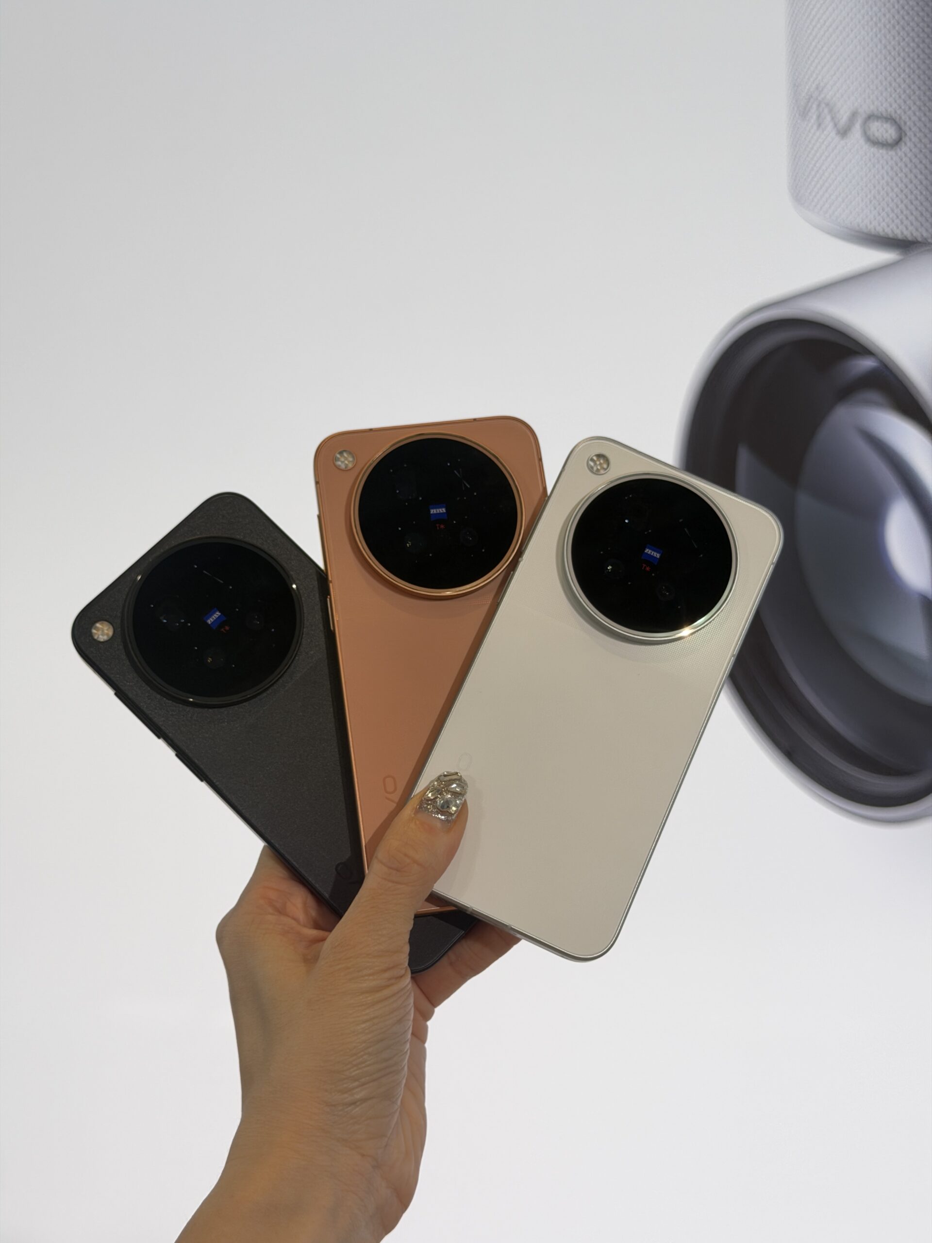 Vivo X500: Kamera Sony 200MP dan Bateri 7,800mAh Untuk Fotografi Mudah Alih Flagship