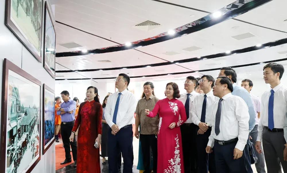 Triển lãm ảnh ‘Bắc Ninh Xưa và Nay’ và quyền lực của ký ức thị giác