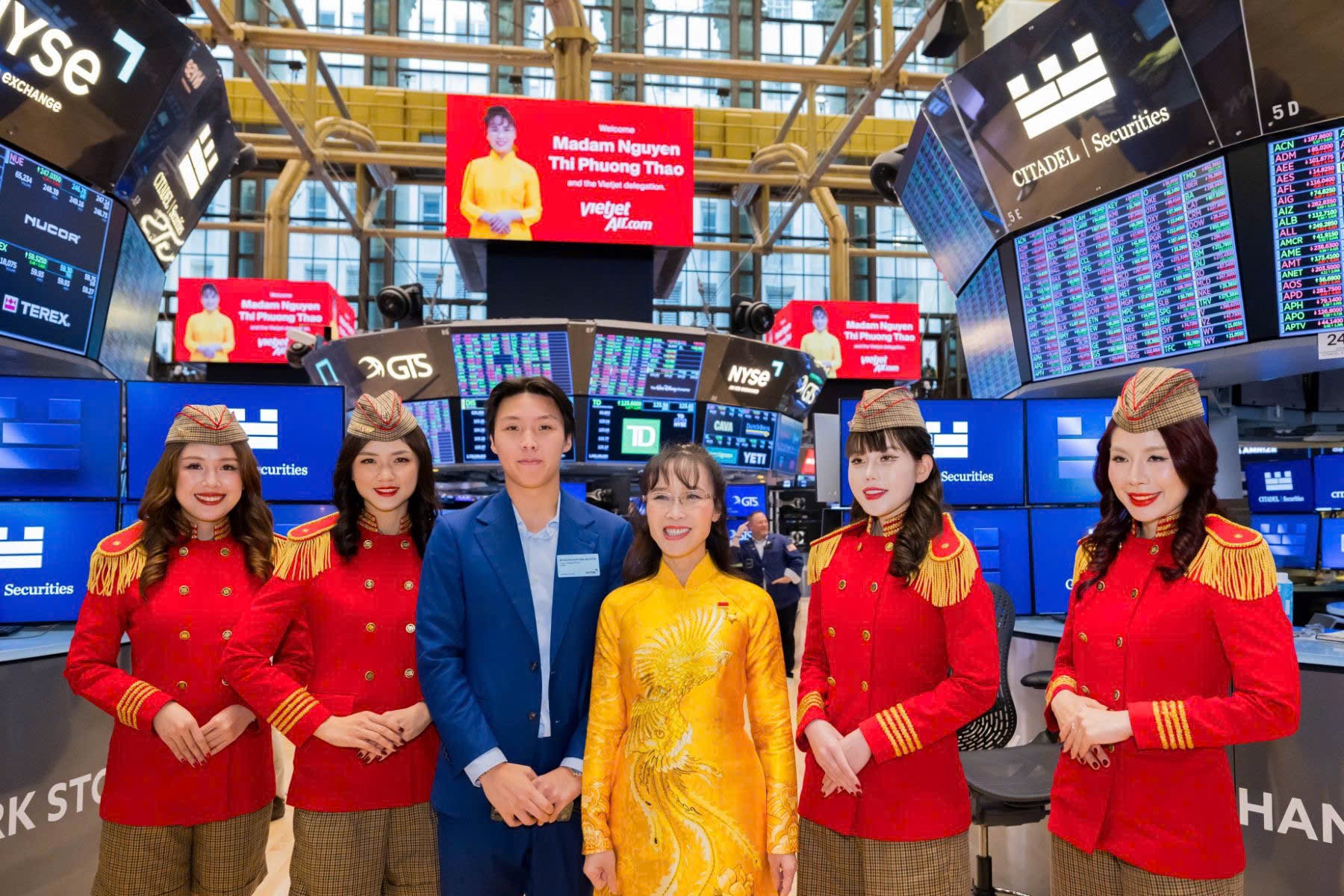 Khoảnh khắc NYSE rung chuông và bước ngoặt thị trường chứng khoán Việt Nam