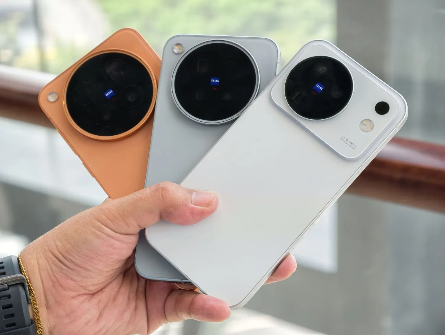 Vivo X500: Kamera Sony 200MP dan Bateri 7,800mAh Untuk Fotografi Mudah Alih Flagship