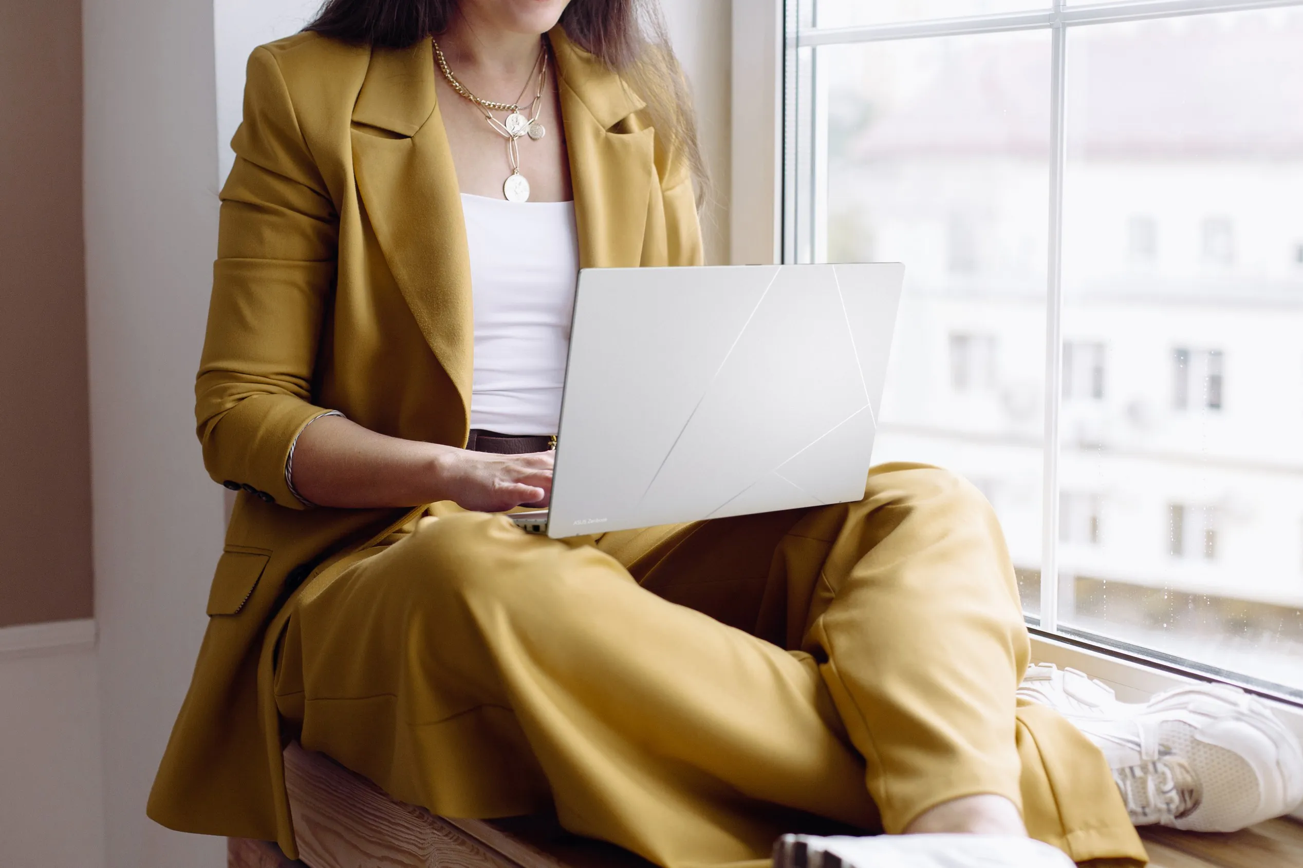 Chạy AI trực tiếp trên laptop: hết lệ thuộc cloud, thêm tốc độ và riêng tư