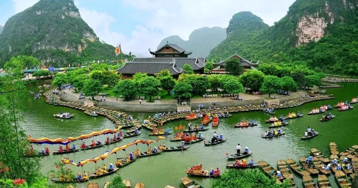 Du khách Việt săn trải nghiệm bản địa: Ninh Bình, Huế, Hội An bứt phá