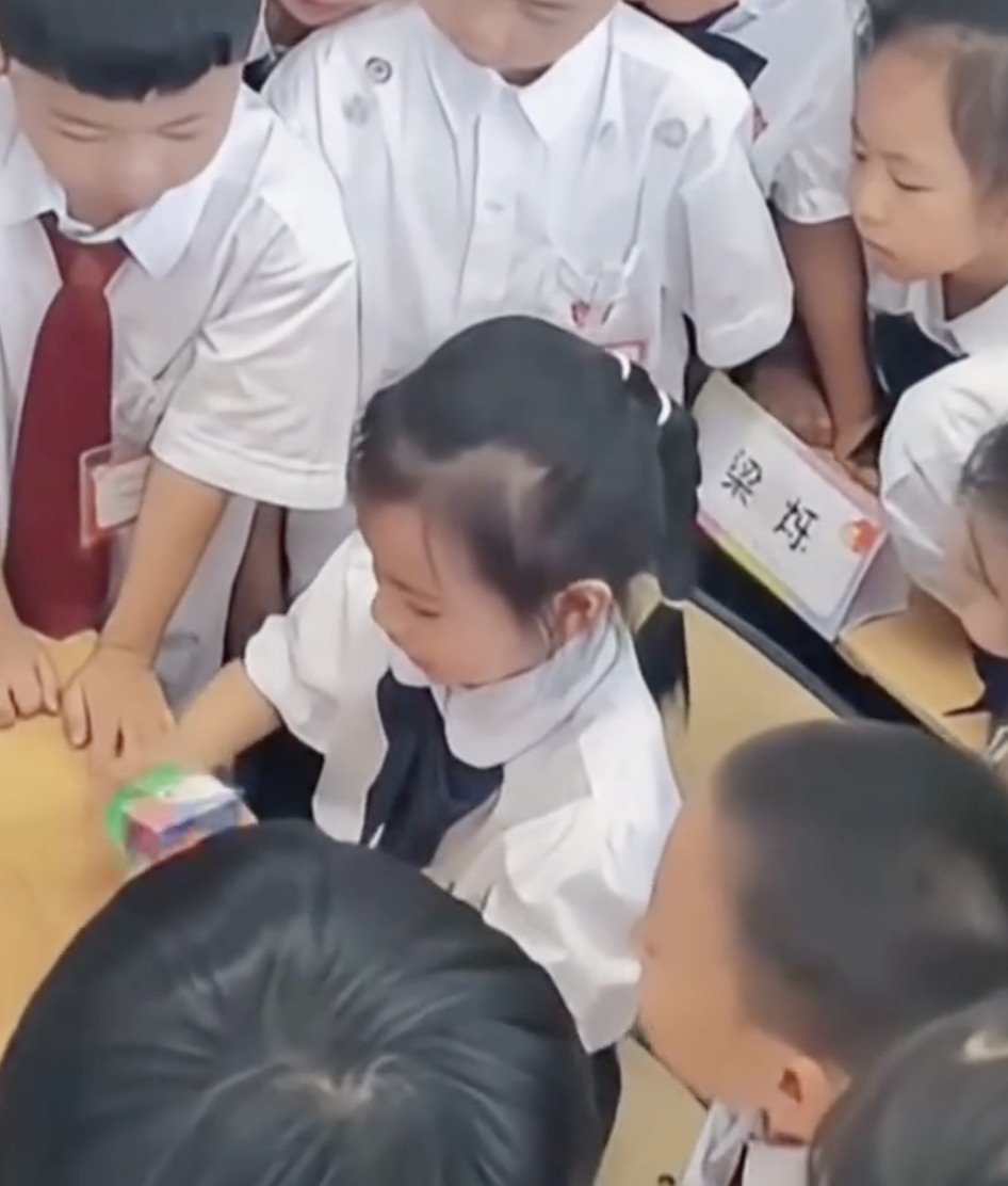 Dari Kiub Rubik ke Gimnastik: Rahsia Sokongan Ibu Bapa Bagi Bakat Anak Luar Biasa