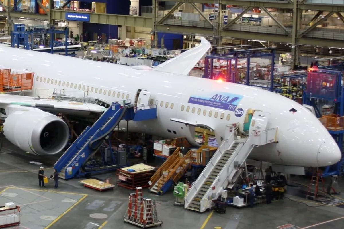 Aeroflot rời Boeing, Airbus để đặt cược vào máy bay Nga