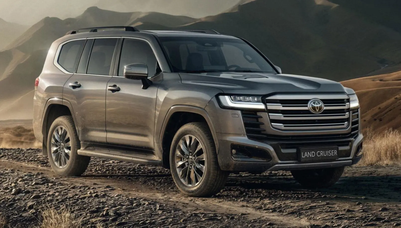 Toyota Land Cruiser và Nissan Rogue: Khi SUV cao cấp buộc phải thành hybrid