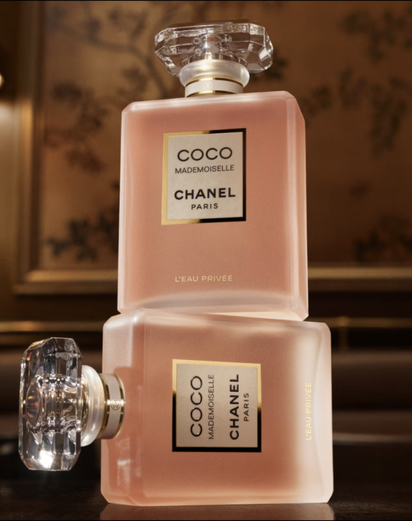 Dari Kate Moss ke Gracie Abrams: Evolusi Ikonik Coco Mademoiselle