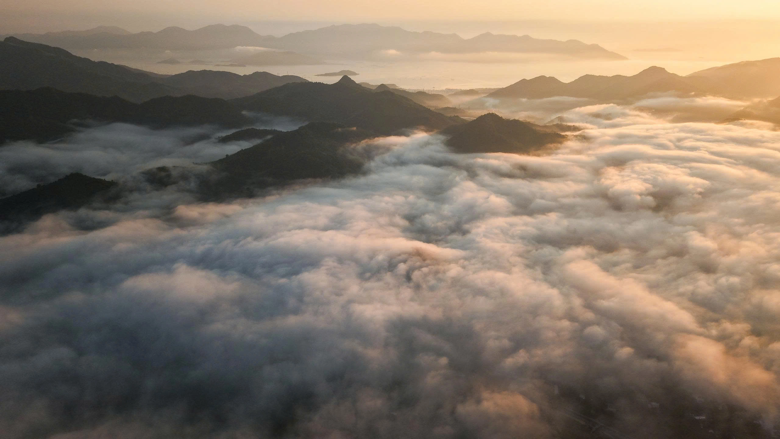 Săn biển mây ở Nha Trang: trọn bộ hướng dẫn từ người địa phương