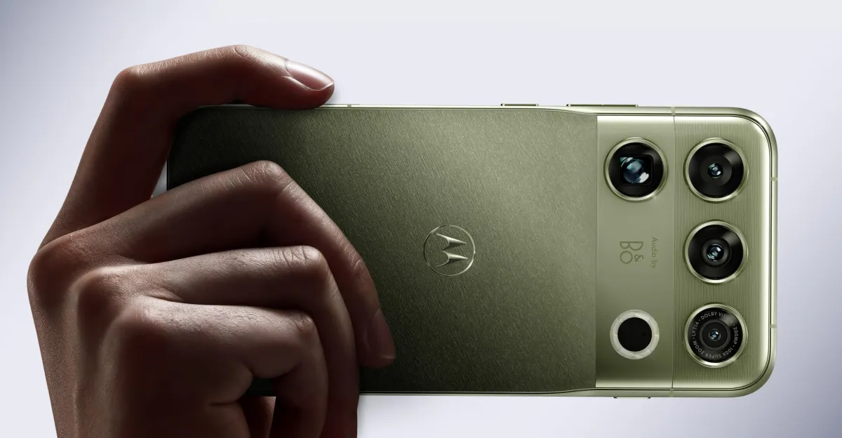 Motorola Signature 27 với Snapdragon 8 Elite Extreme: Có đáng nâng cấp từ Galaxy S24 Ultra và iPhone 15 Pro Max?