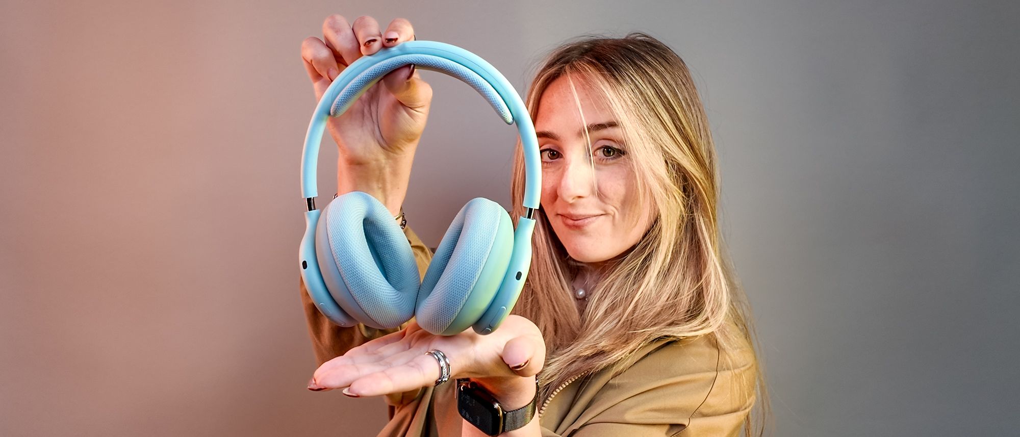 Đánh giá Beats 360: over-ear IPX4 chống mồ hôi cho người tập gym