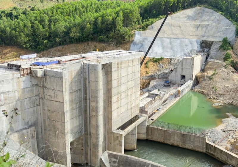 Quảng Ngãi tháo gỡ điểm nghẽn giải phóng mặt bằng dự án năng lượng