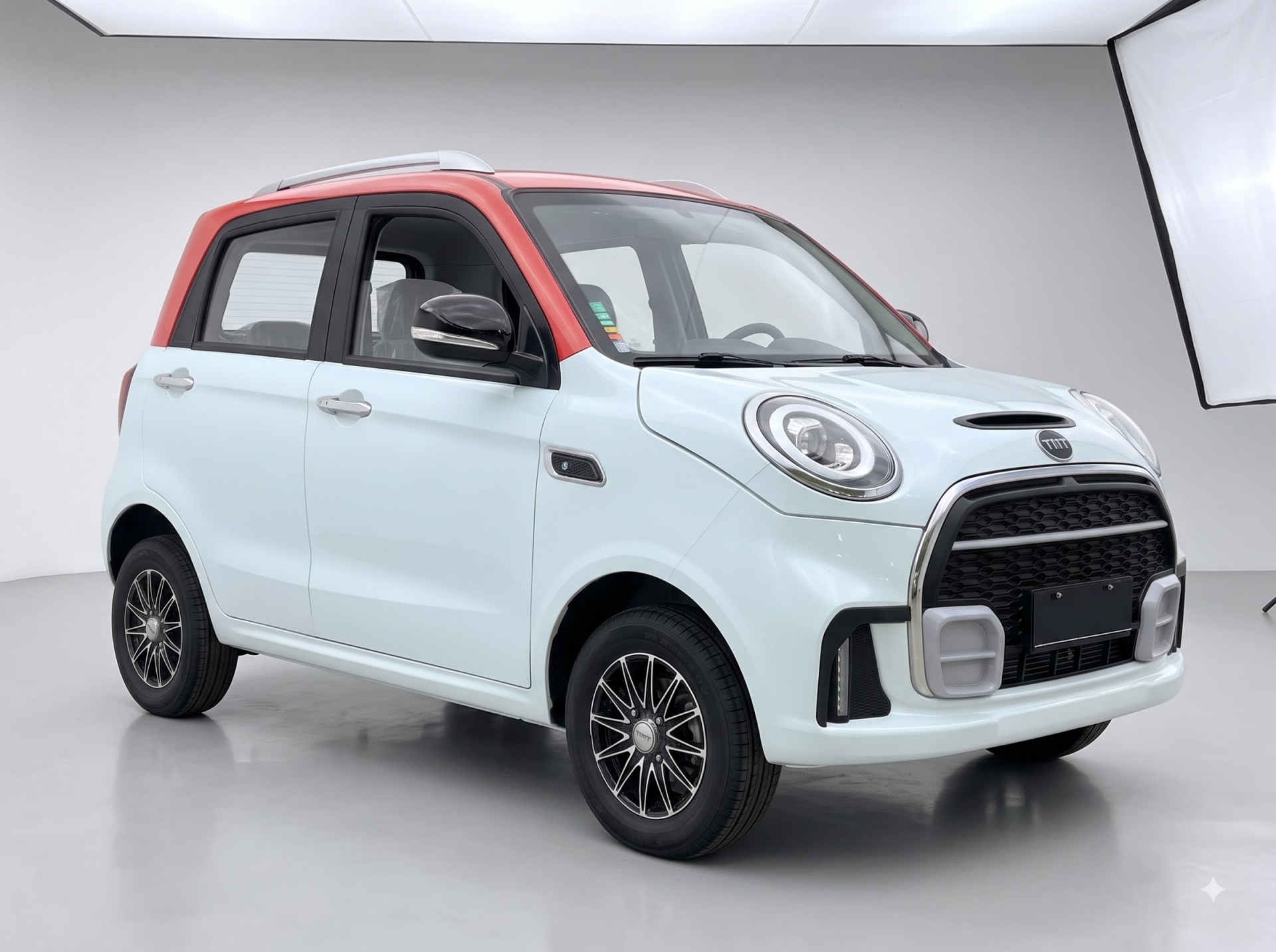 TMT Motors ra mắt dải xe điện nhỏ: cơ hội mới cho xe con cỡ nhỏ đô thị