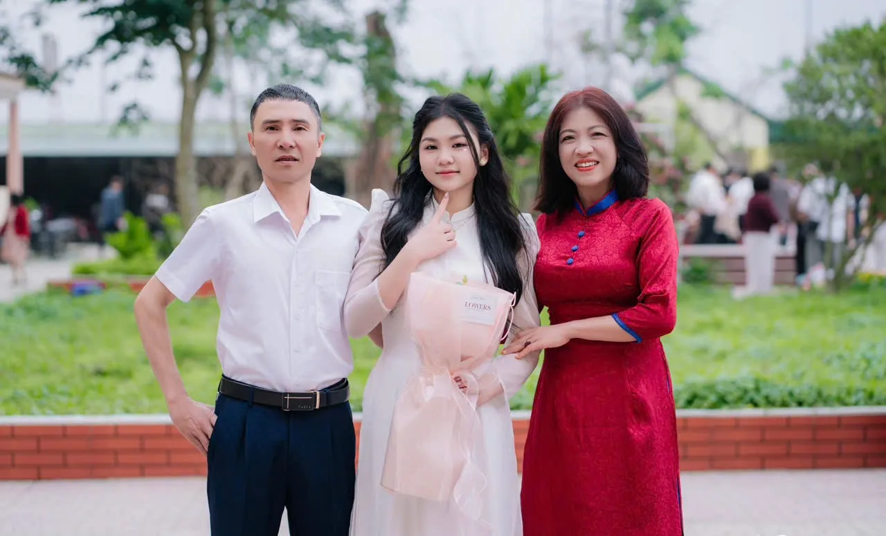 Từ học sinh tiêu biểu đến thủ khoa: Những con đường học tập khác biệt dẫn tới thành công