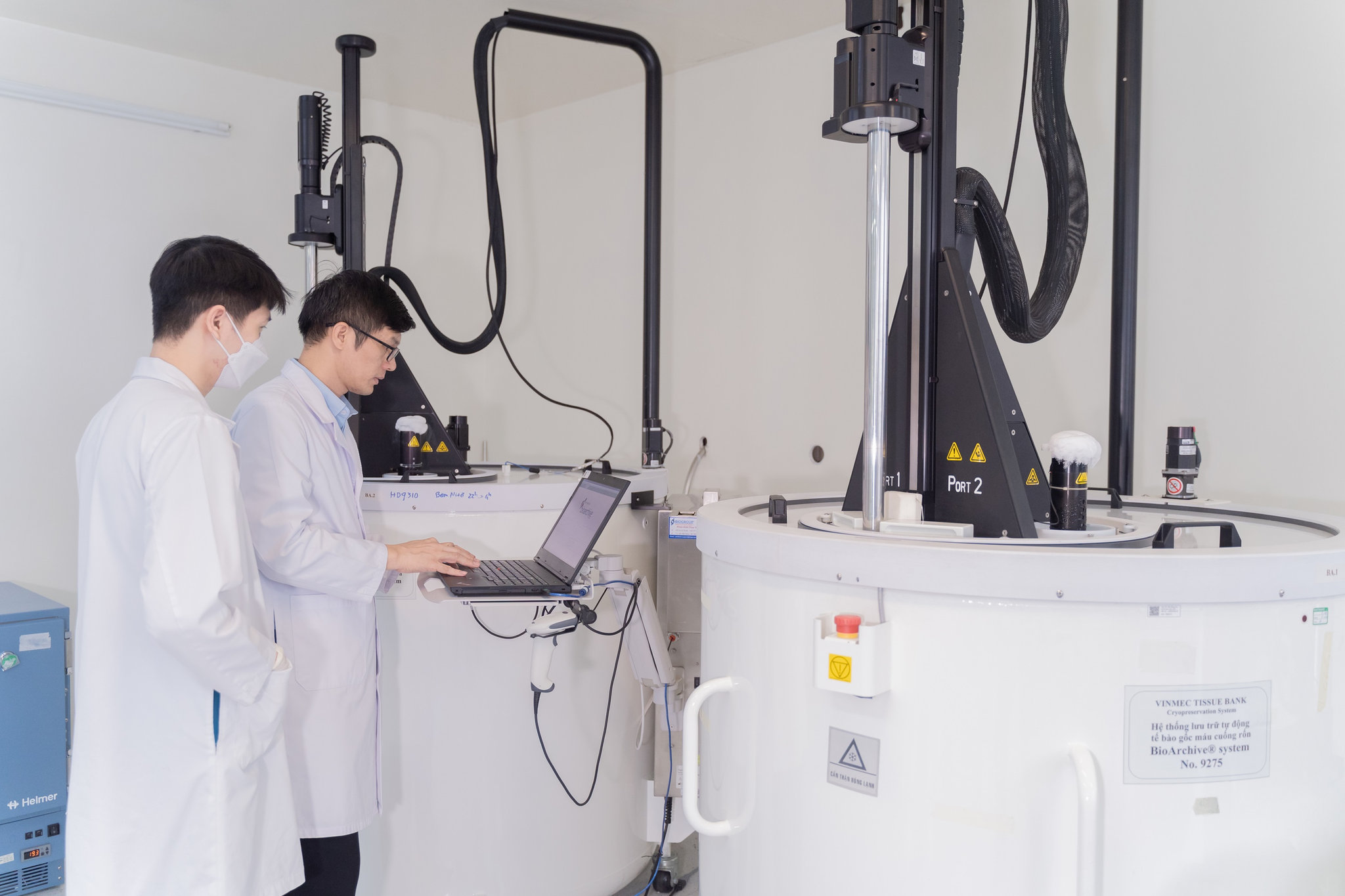 Lưu trữ tế bào gốc suốt đời: Tấm bảo hiểm sinh học cho cả gia đình
