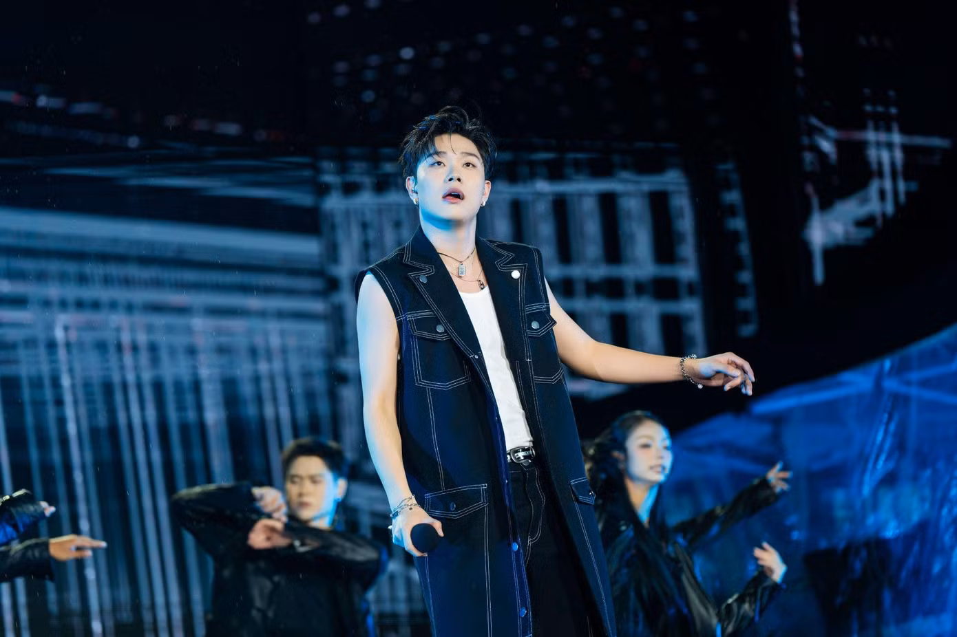 Ba sự kiện âm nhạc sống động: khi concert trực tiếp lên ngôi