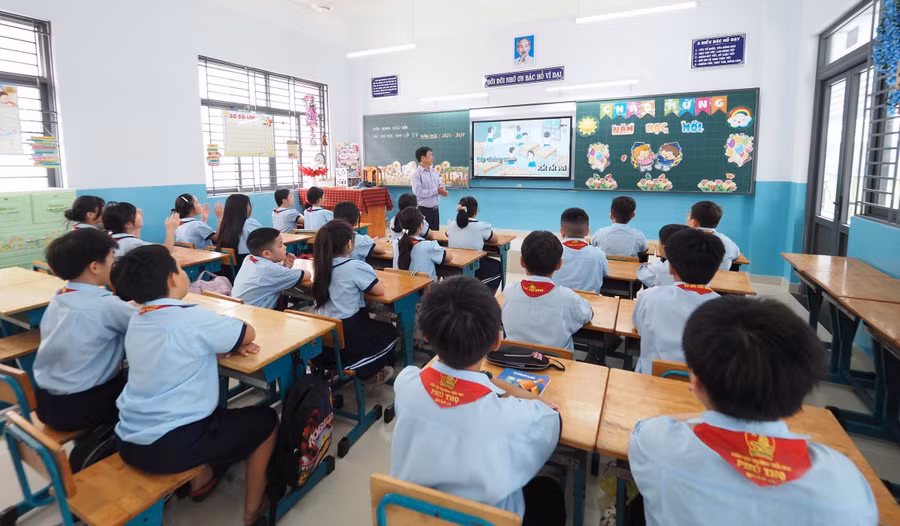 Từ STEM đến AI: nhà trường đang đào tạo giáo viên kỹ năng số như thế nào?